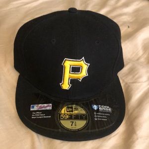 Pittsburgh Pirates MLB fitted cap